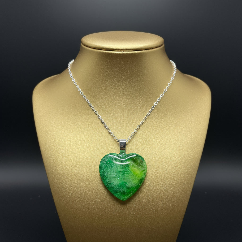 Heart pendant, green