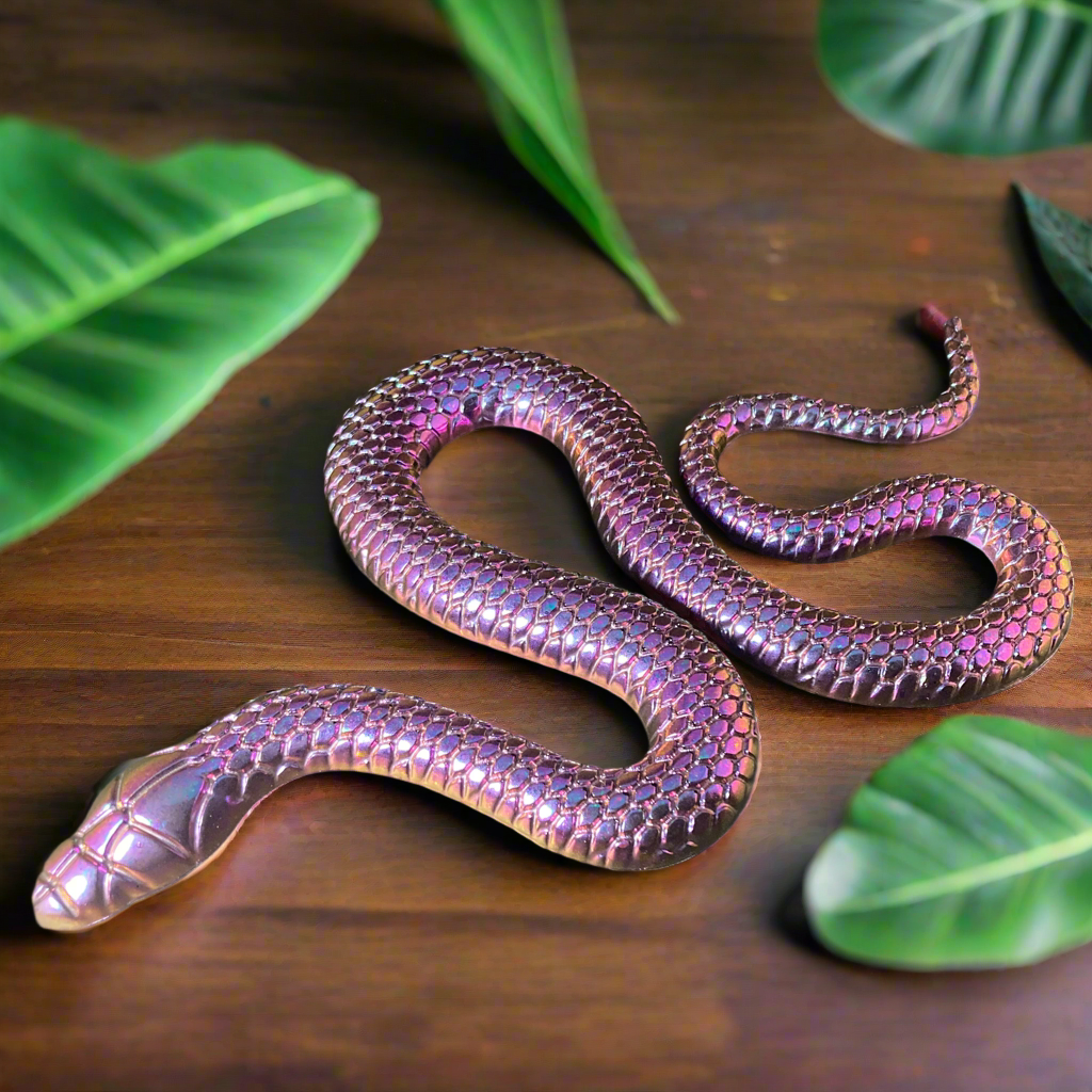 Wall decor, chameleon Violet Snake