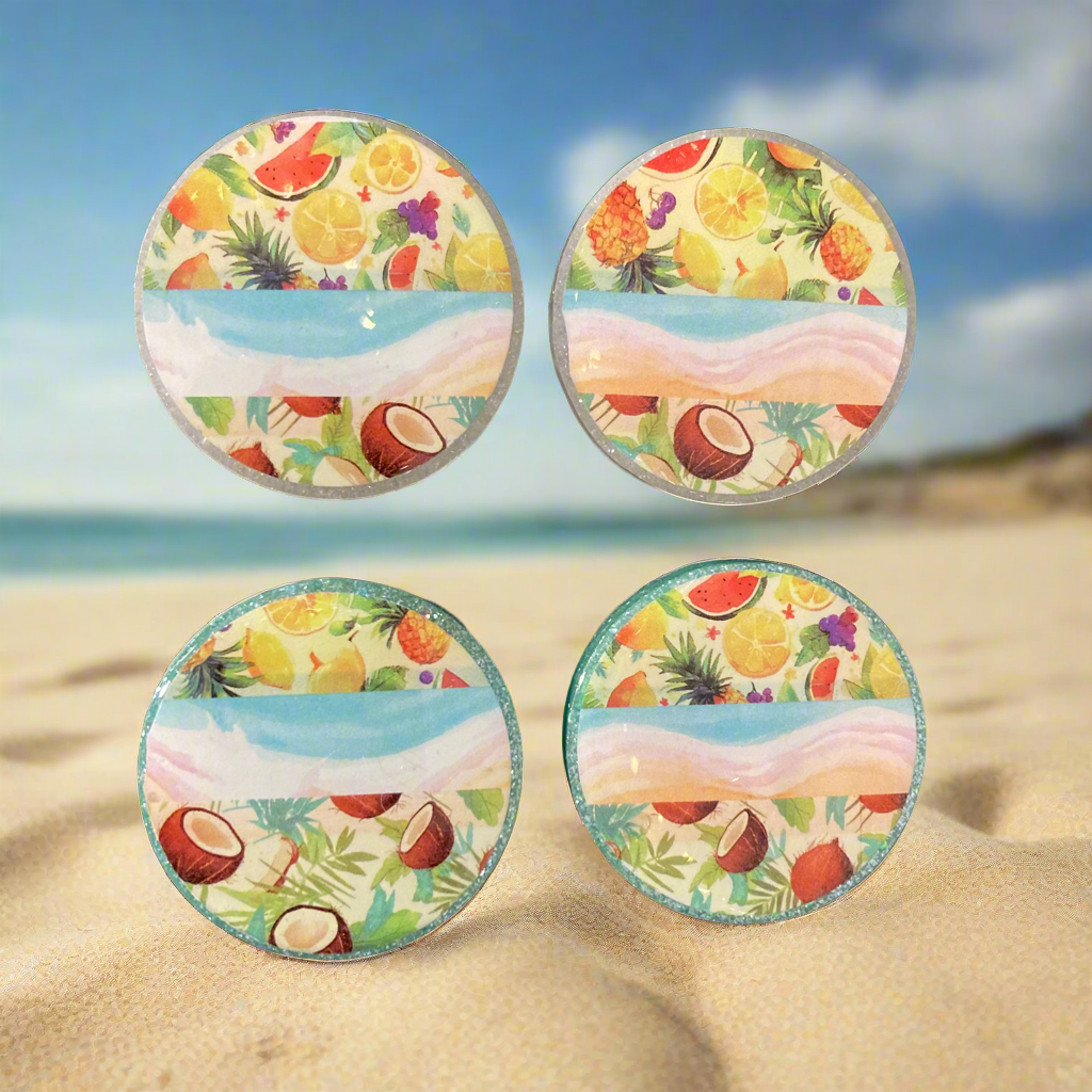 Magnets, tropical fruits, coconuts, summer vibes