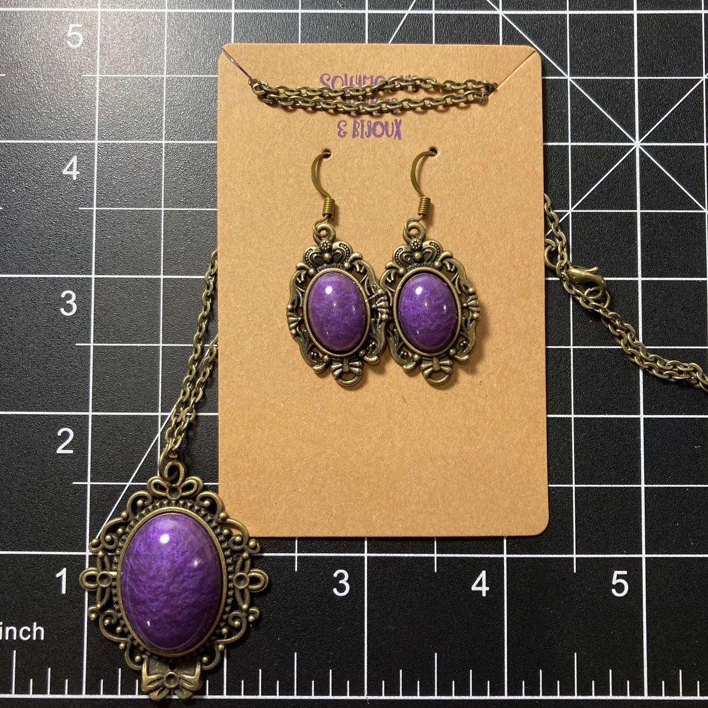 Vintage necklace and earrings set, purple