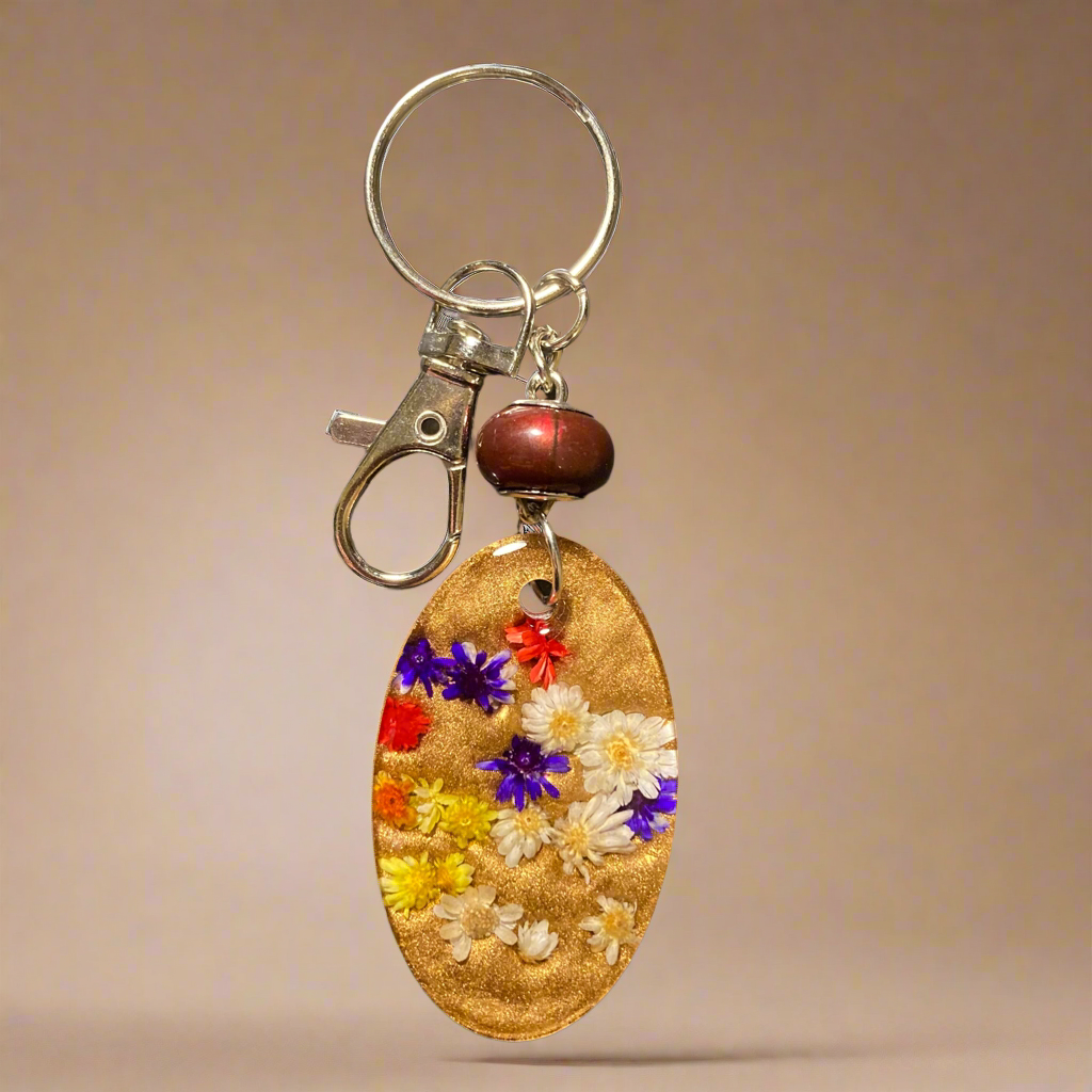 Keychain/bag charm, small real flowers