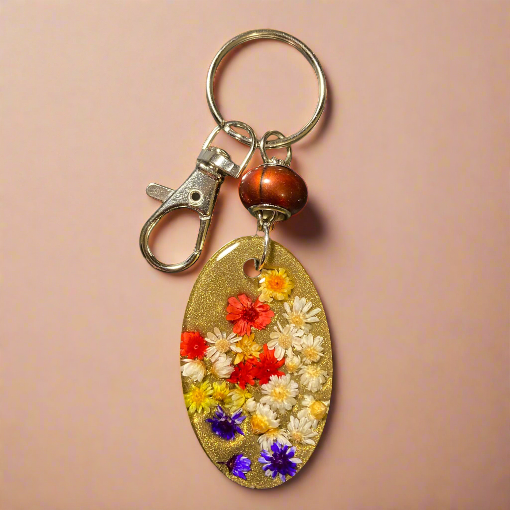 Keychain/bag charm, small real flowers