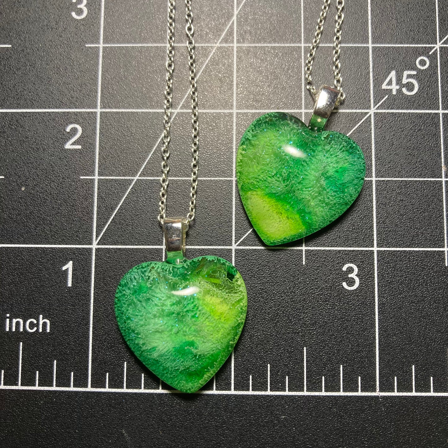 Heart pendant, green