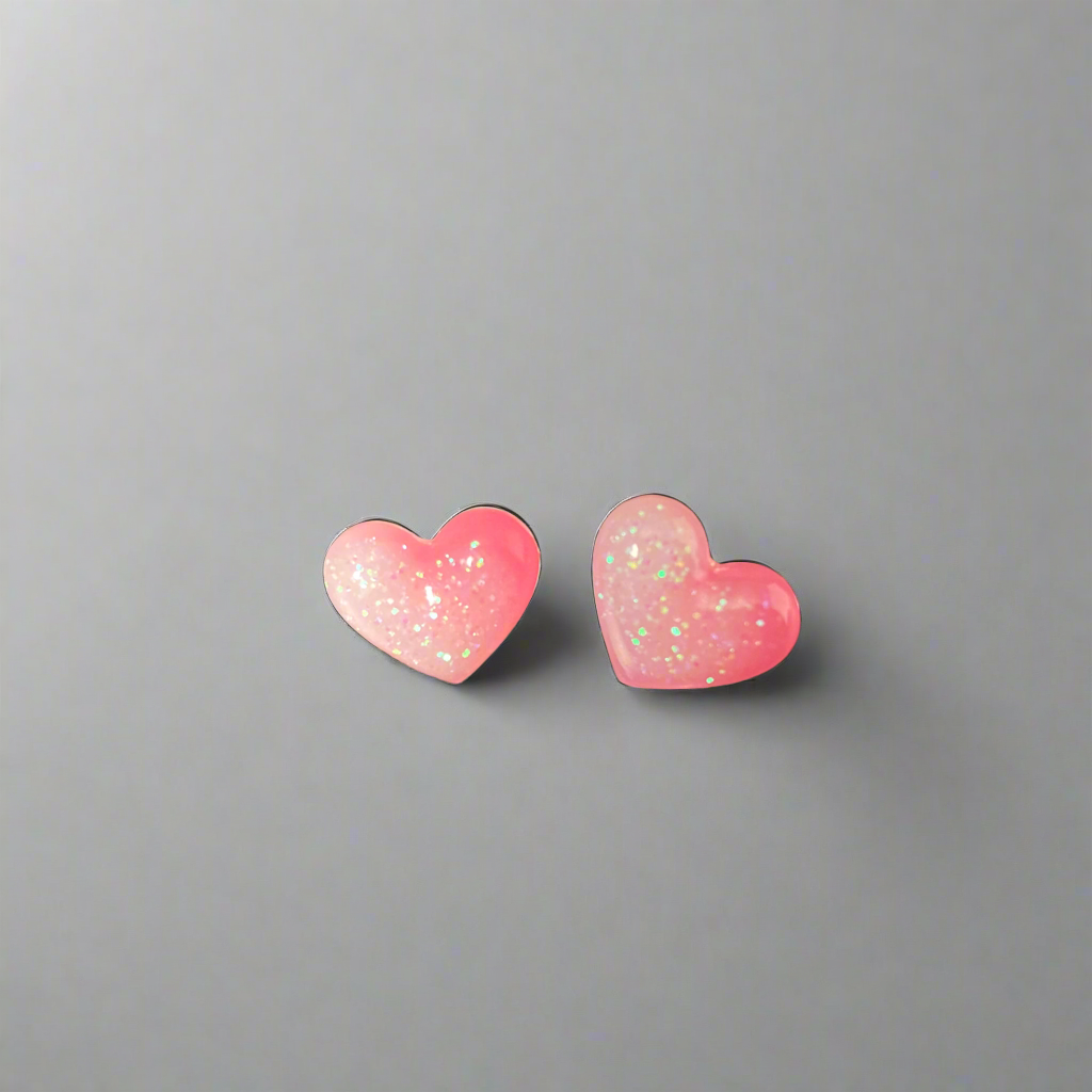 Heart stud earrings small pinks
