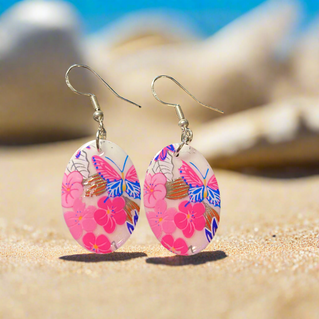 Floral drop earrings, tropical white