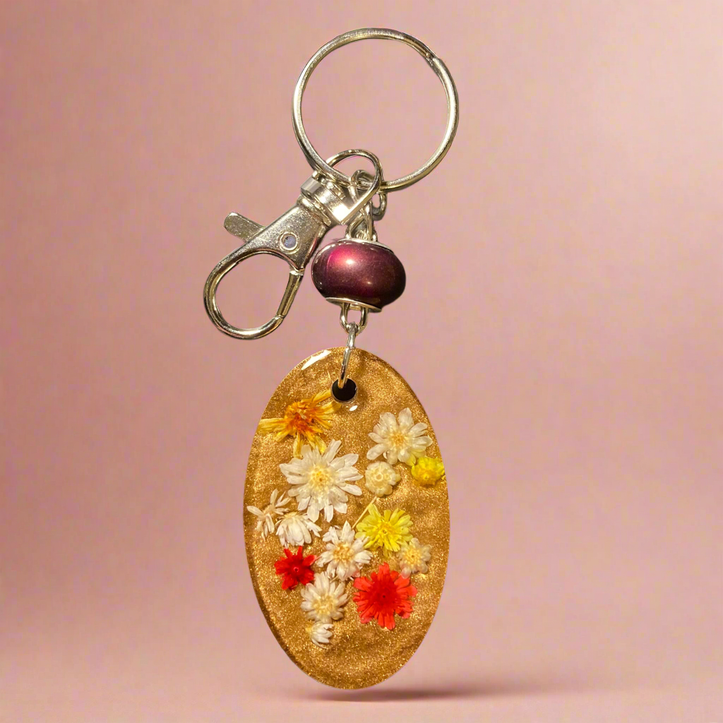 Keychain/bag charm, small real flowers