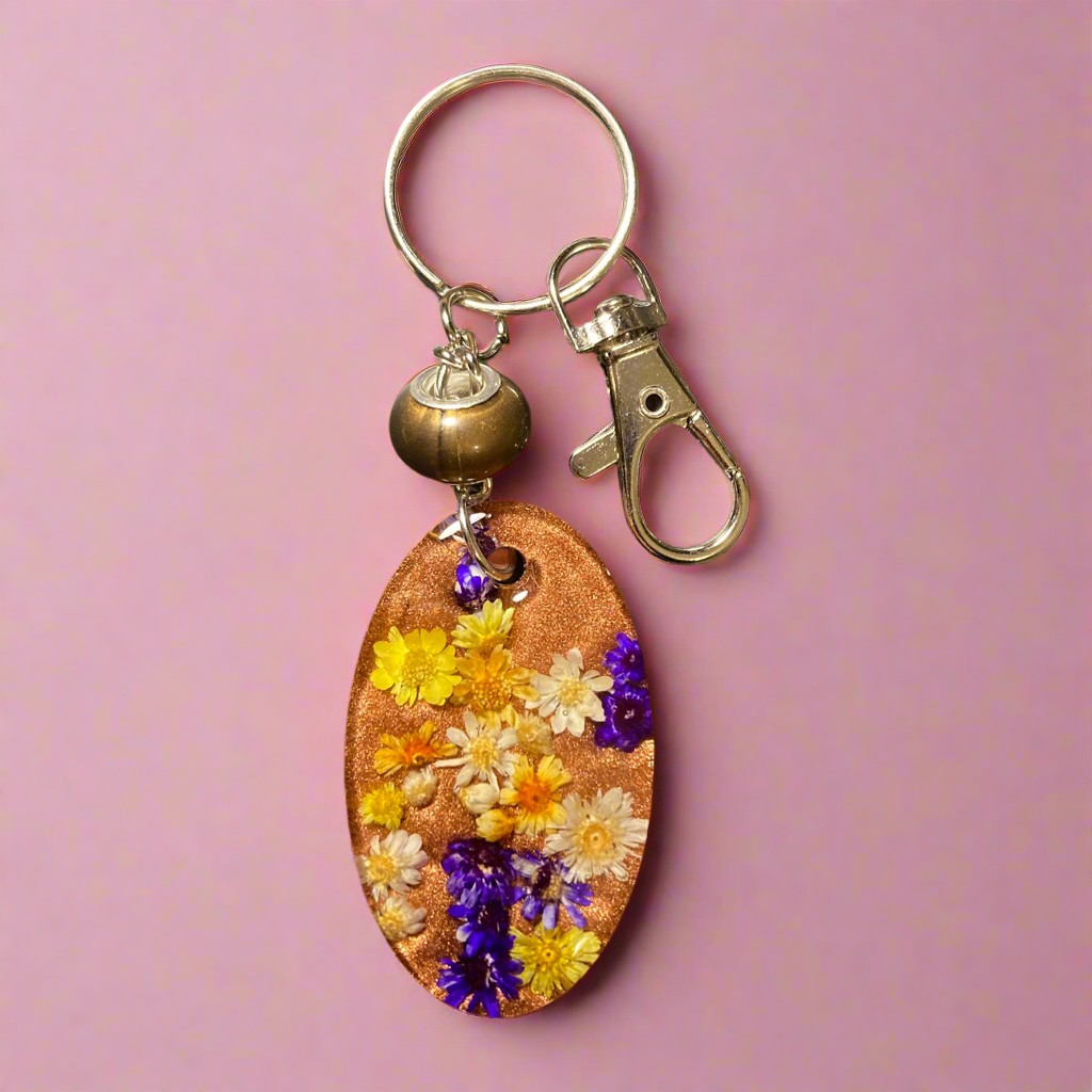 Keychain/bag charm, small real flowers