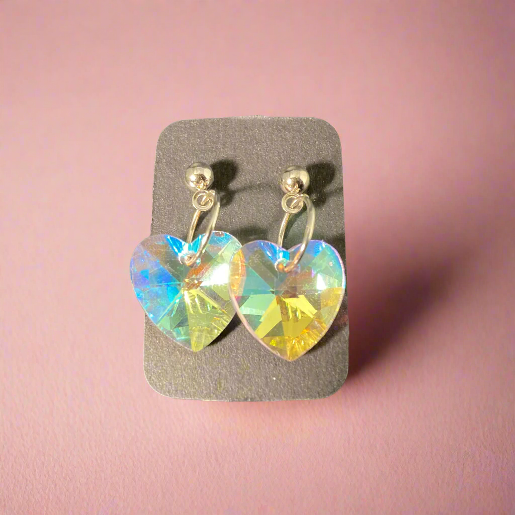 Heart earrings, prismatic, studs