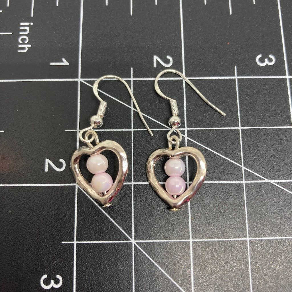 Silver Hearts dangle earrings with pearls