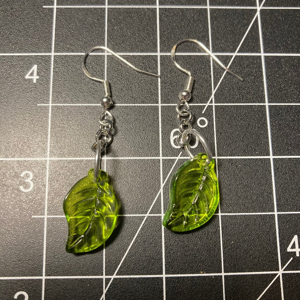 Dangle earrings, spring Leaves