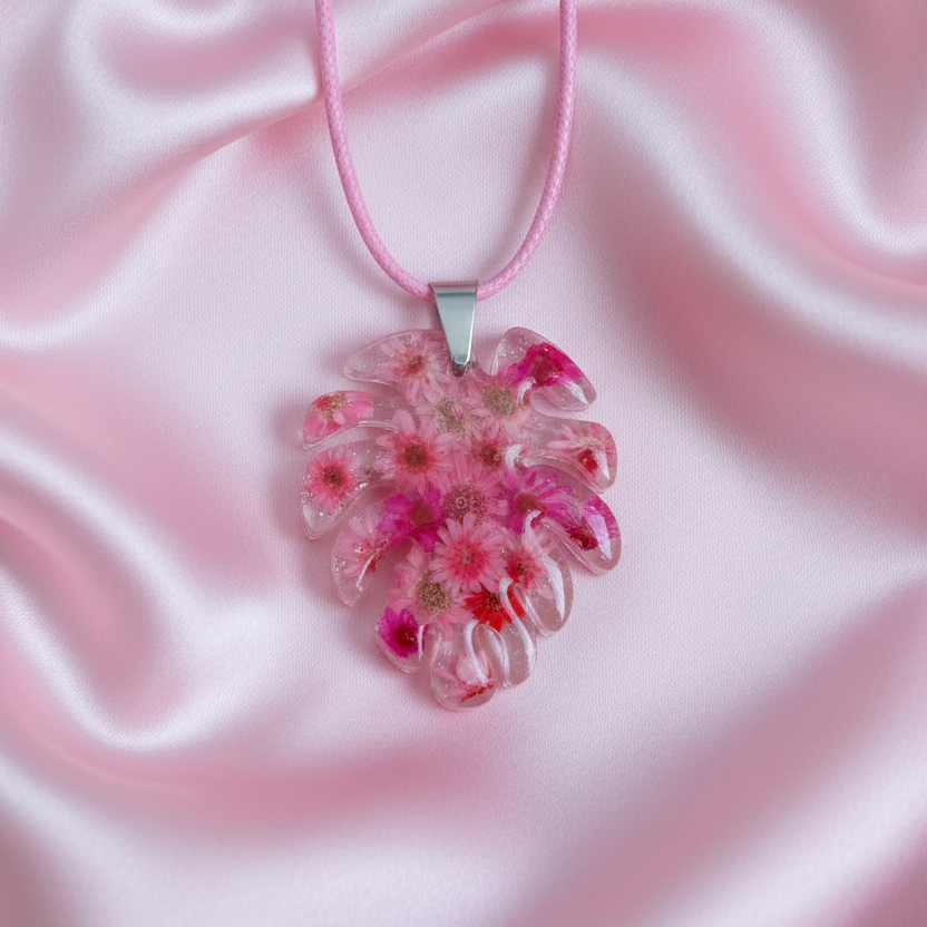 Real flowers Spring Necklace