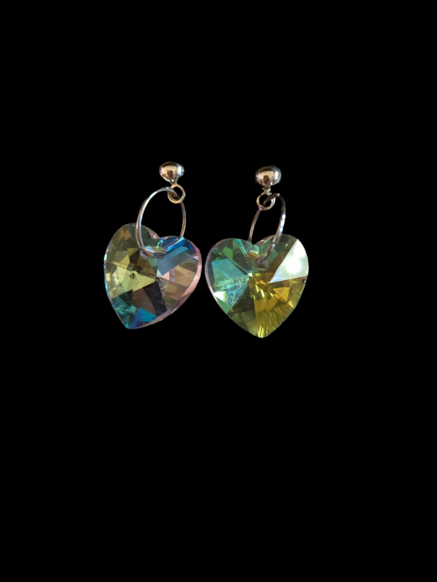Heart earrings, prismatic, studs