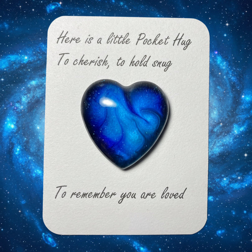 Pocket Hugs, blue