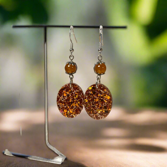 Oval amber earrings