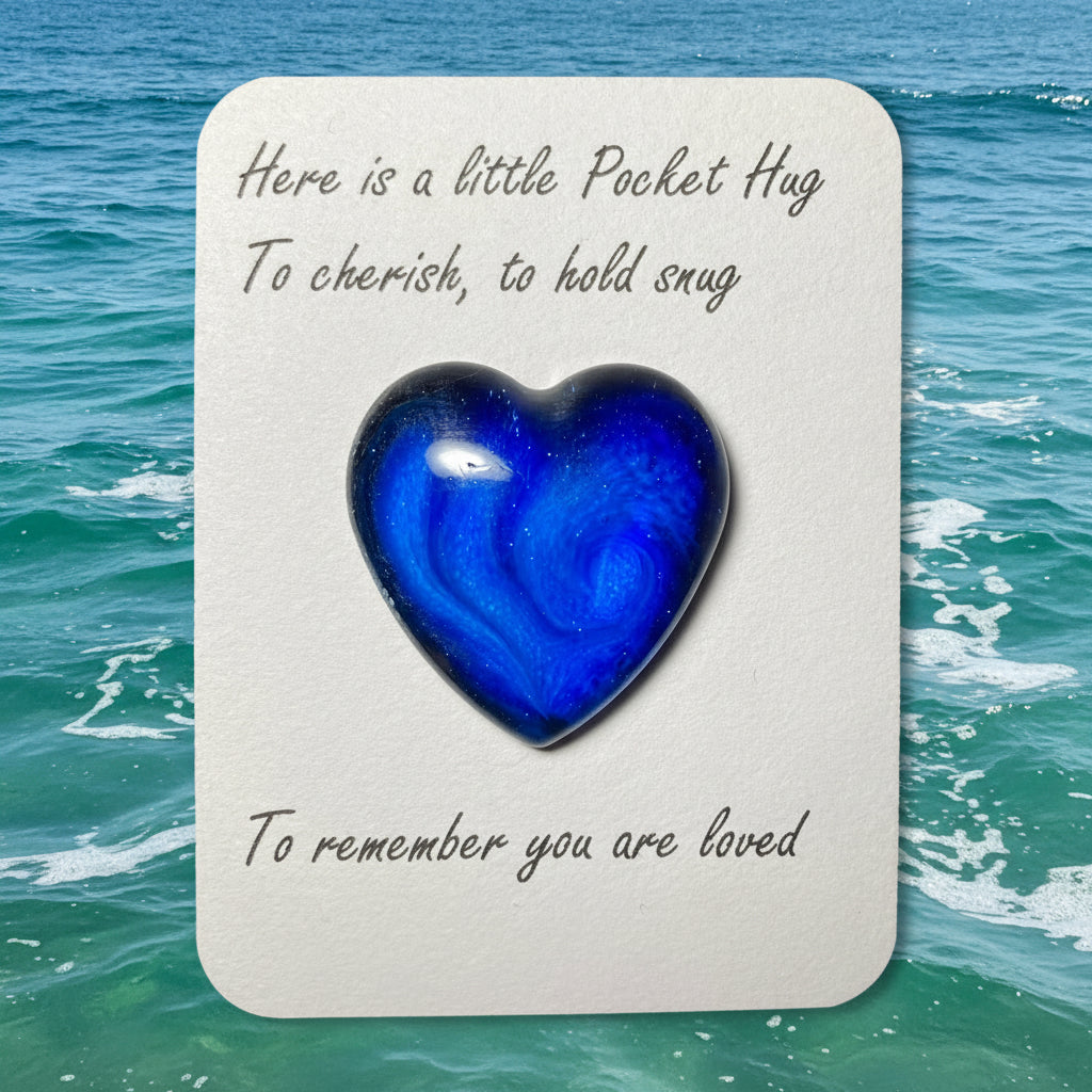 Pocket Hugs, blue