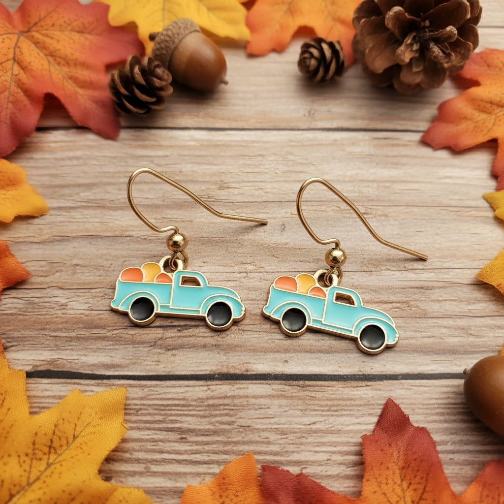 Fall earrings, cosy home and garden