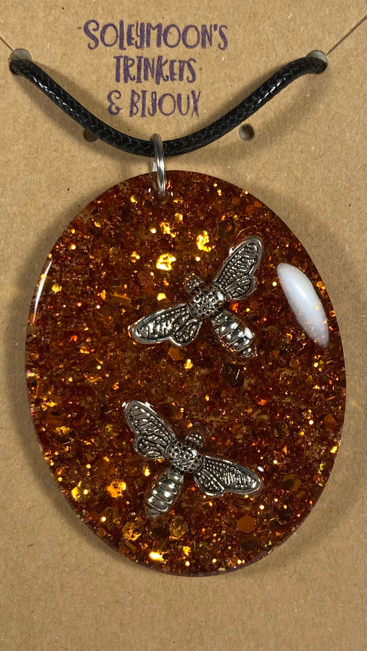 Couple of Bees Resin Necklace