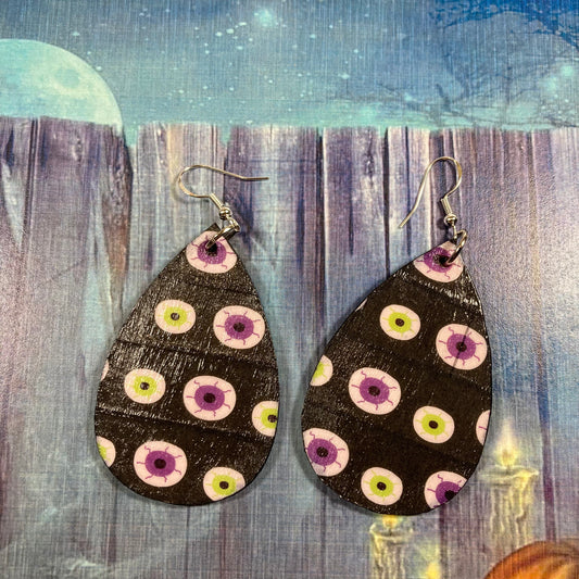 Halloween Eyeballs earrings