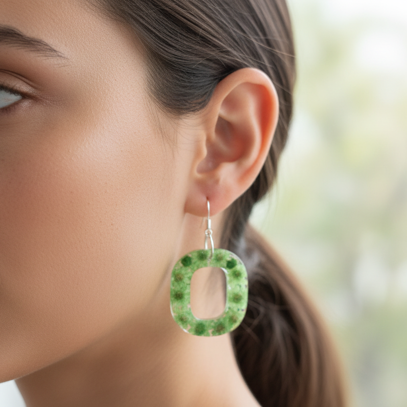 Floral dangle earrings, Green